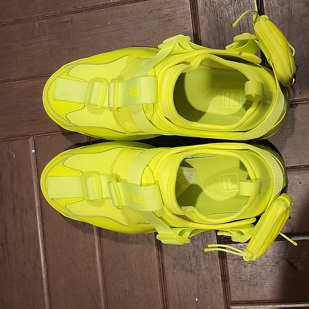 Yellow Fils sneaker size 10.